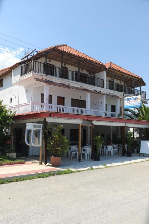 Kehagias Apartments Nea Vrasna Bagian luar foto