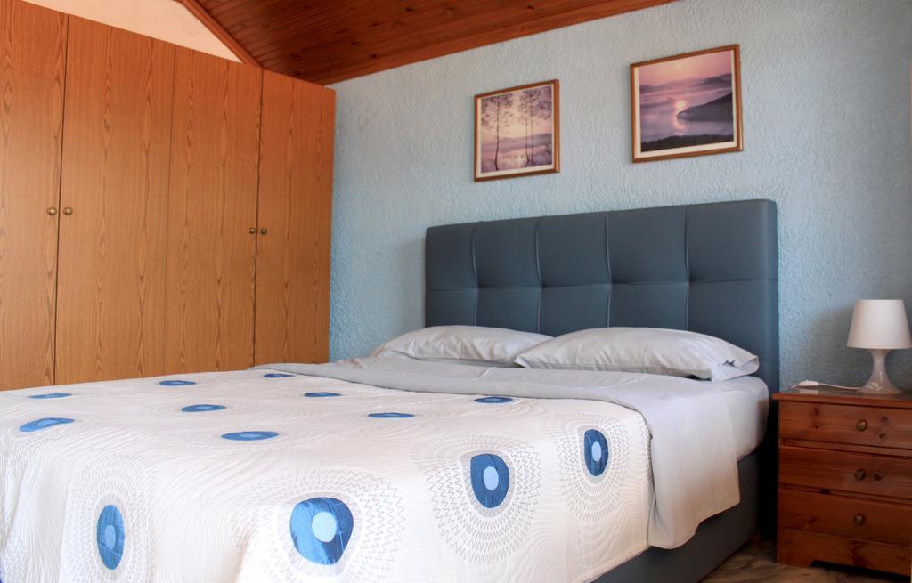 Kehagias Apartments Nea Vrasna Bagian luar foto