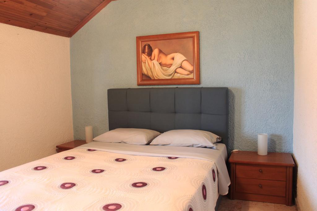 Kehagias Apartments Nea Vrasna Bagian luar foto