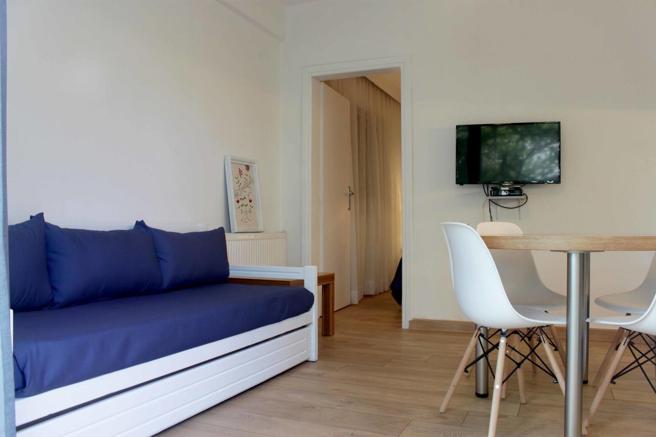 Kehagias Apartments Nea Vrasna Bagian luar foto