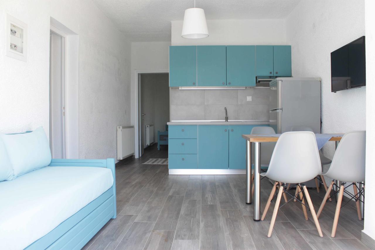 Kehagias Apartments Nea Vrasna Bagian luar foto